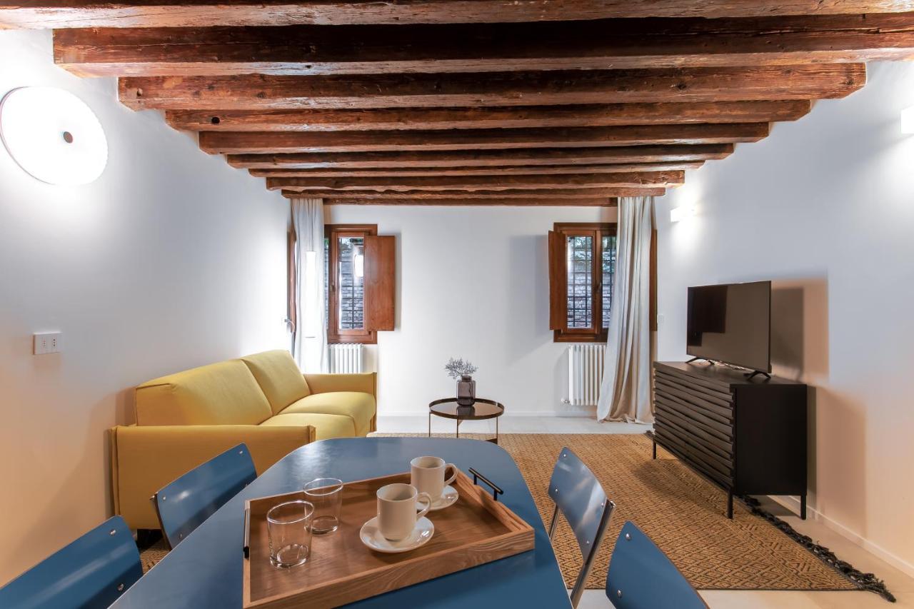 Palazzo Venere Apartments Венеция Екстериор снимка