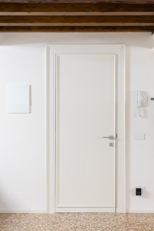 Palazzo Venere Apartments Венеция Екстериор снимка