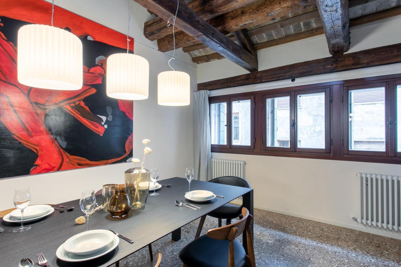 Palazzo Venere Apartments Венеция Екстериор снимка